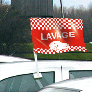 Drapeau lavage rouge de vitre automobile