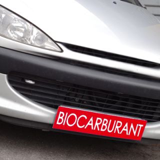 Cache plaque d'immatriculation avantage rouge Biocarburant