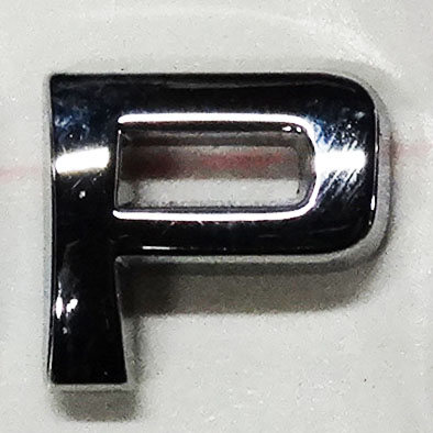 Lettre adhésive chromée p - Autosignaletique