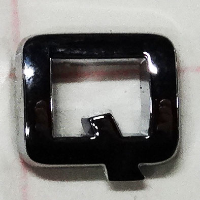 Lettre adhésive chromée q - Autosignalétique