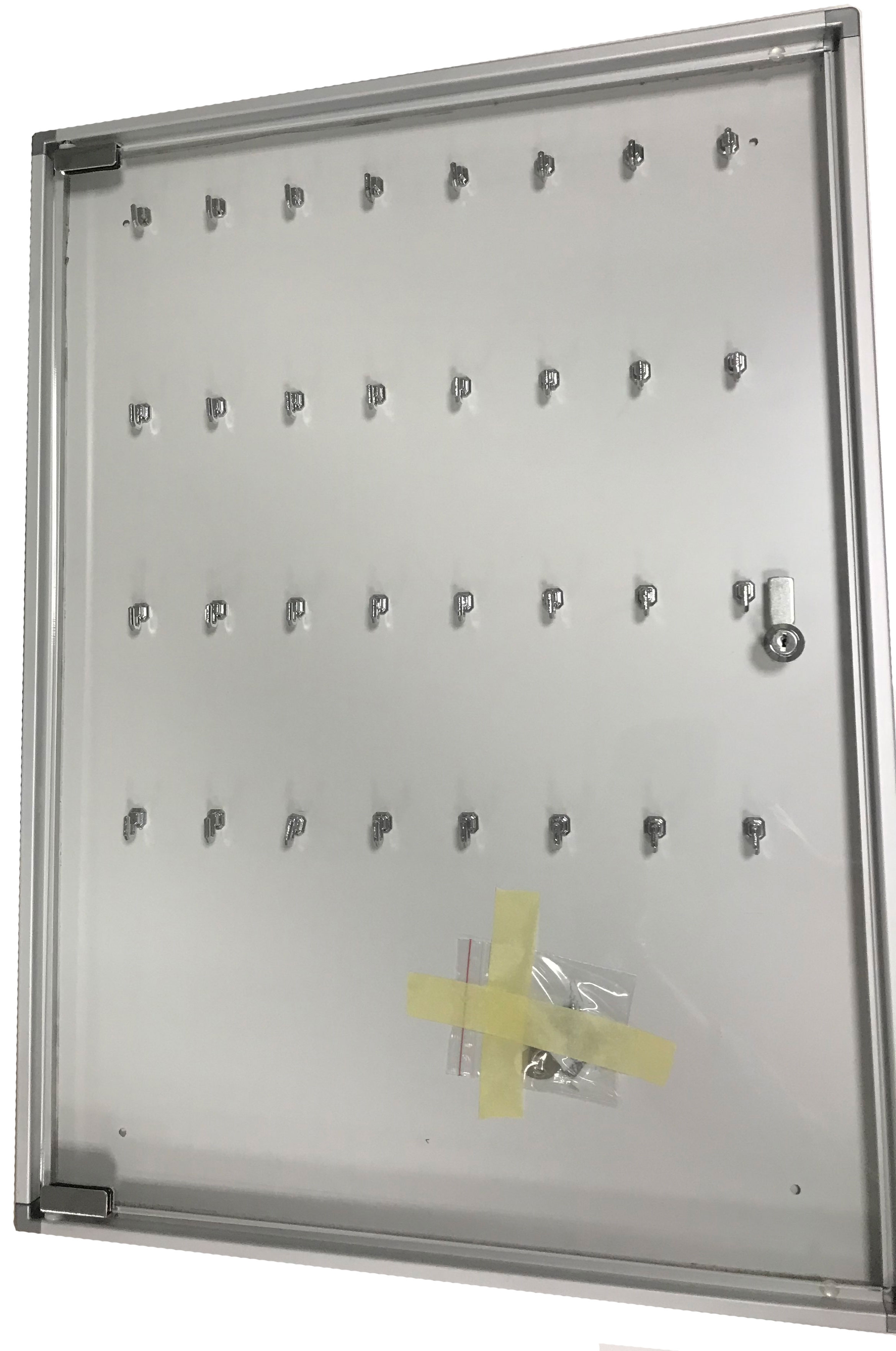 Vitrine 32 clés serkey32 - Autosignal&eacute;tique