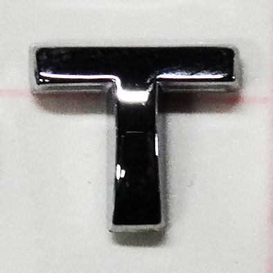 Lettre adhésive chromée t - Autosignalétique